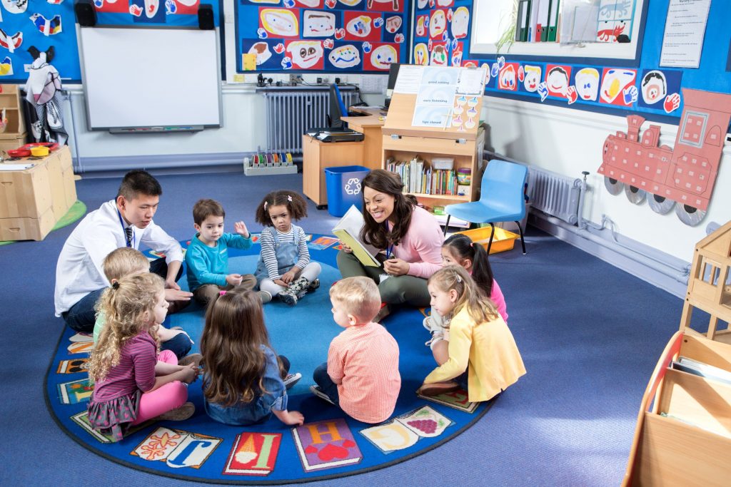 How to teach reading in kindergarten